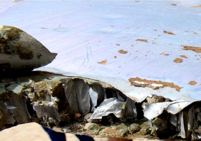 Sự thực chuyện 'tìm thấy mảnh vỡ MH370 ở Khánh Hòa' - ảnh 1