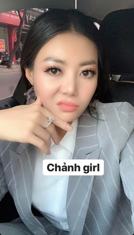 Showbiz 15/5: Lý Hải tự tin với body săn chắc ở tuổi 52, Bích Phương tung sản phẩm mới - ảnh 2