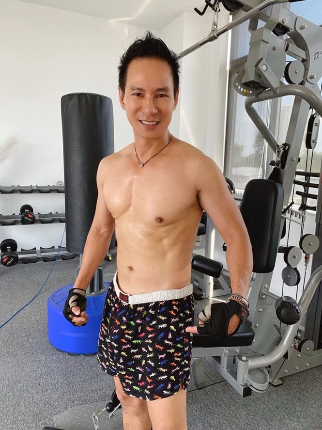 Showbiz 15/5: Lý Hải tự tin với body săn chắc ở tuổi 52, Bích Phương tung sản phẩm mới - ảnh 5