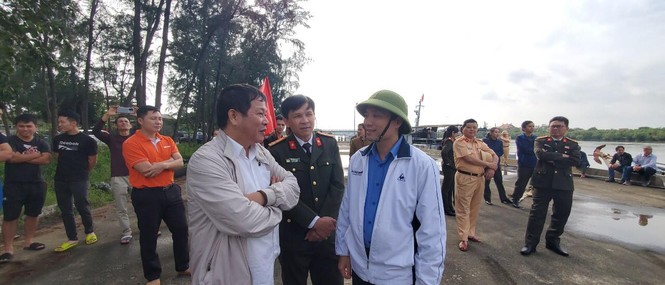 Bí thư Hà Tĩnh nhận bàn giao Cano cứu trợ dân vùng lũ - ảnh 3
