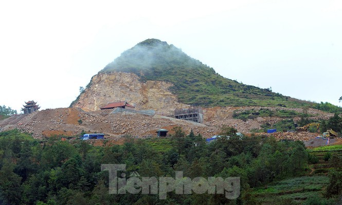 Hà Giang: Khẩn trương xử lý công trình Mã Pì Lèng, dự án tâm linh Lũng Cú - ảnh 2