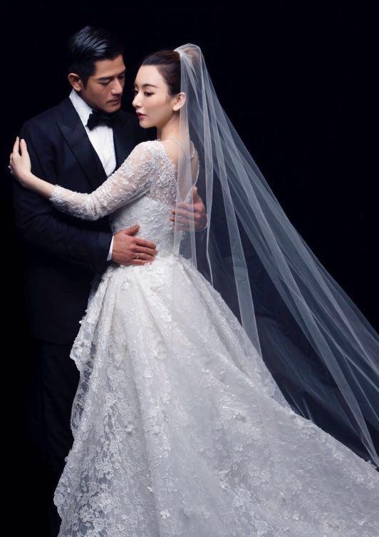 Chú rể Quách Phú Thành bảnh bao trong lễ cưới - ảnh 5