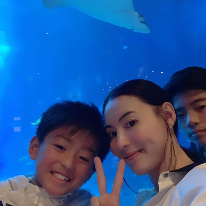 Trương Bá Chi trẻ đẹp quyến rũ bất ngờ sau sinh con thứ 3 - ảnh 22