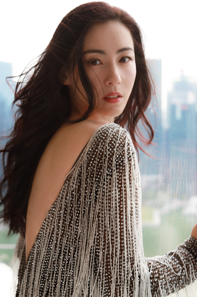 Trương Bá Chi trẻ đẹp quyến rũ bất ngờ sau sinh con thứ 3 - ảnh 8