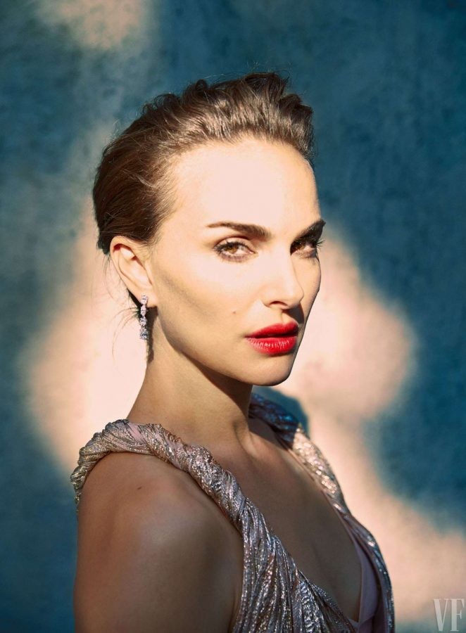 'Thiên nga đen' Natalie Portman diện đầm hở ngực quá táo bạo - ảnh 17