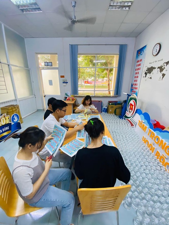 ĐH Công nghệ Miền Đông - ảnh 11