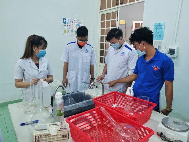 ĐH Công nghệ Miền Đông - ảnh 1