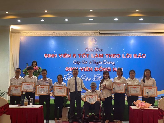 Liên hoan “Sinh viên 5 tốt làm theo lời Bác” tỉnh Đồng Nai - ảnh 14