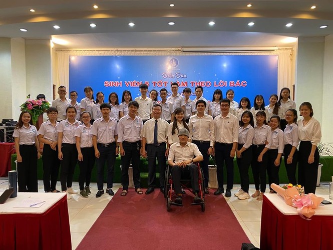 Liên hoan “Sinh viên 5 tốt làm theo lời Bác” tỉnh Đồng Nai - ảnh 16