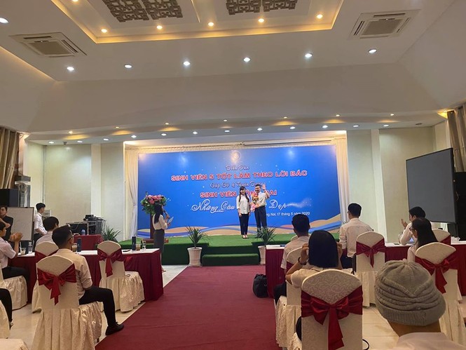 Liên hoan “Sinh viên 5 tốt làm theo lời Bác” tỉnh Đồng Nai - ảnh 11