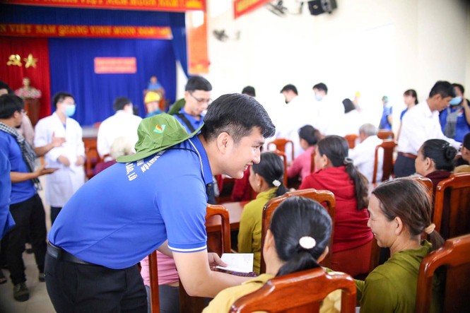 Thành Đoàn TP.HCM - ảnh 1