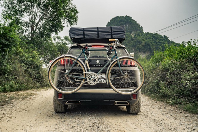 Tạp chí xe của Anh chạy thử Peugeot 3008 độ ở Việt Nam - ảnh 5