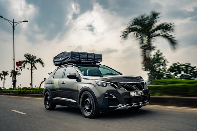 Tạp chí xe của Anh chạy thử Peugeot 3008 độ ở Việt Nam - ảnh 1