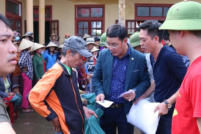 Báo Xây dựng chung tay hỗ trợ đồng bào miền Trung bị thiệt hại do mưa lũ - ảnh 3