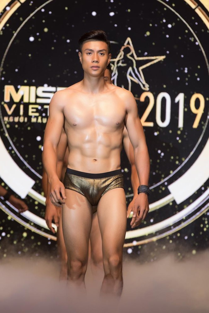 'Nhức mắt' với body chuẩn 6 múi của các thí sinh Mister Việt Nam 2019 - ảnh 16