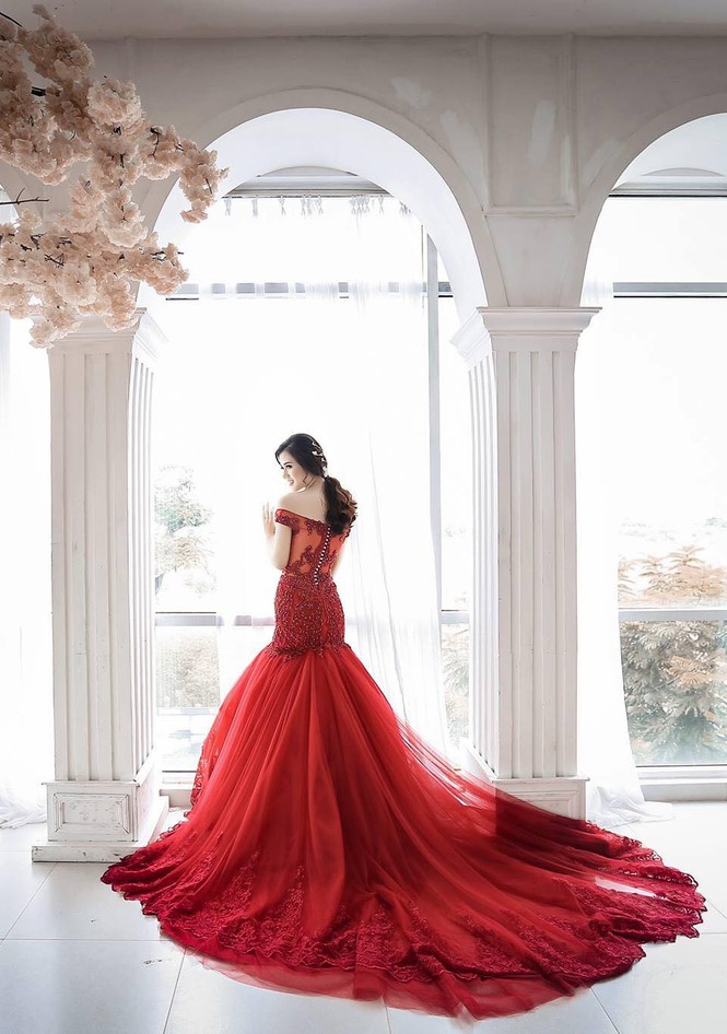 Cô giáo “hot girl” Minh Quỳnh: