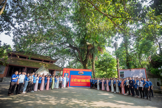 Sinh viên không “Nhạt Đảng, khô Đoàn, xa rời chính trị”! - ảnh 6