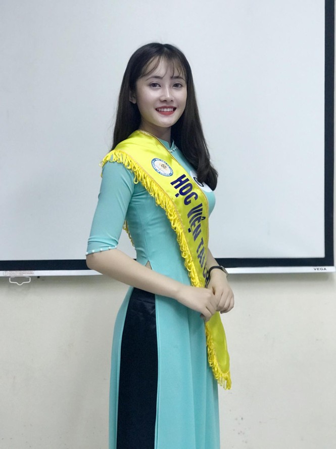 Hoa khôi Học viên Tài chính: Tôi hài lòng với cuộc sống hiện tại! - ảnh 10