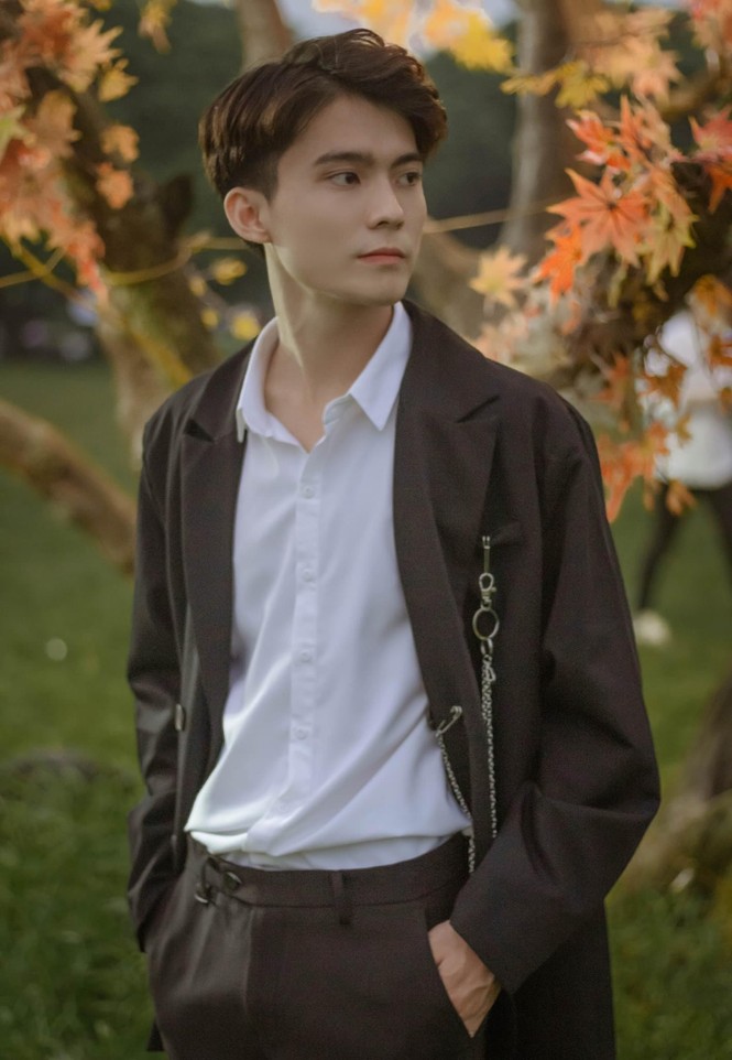 “Lụi tim” trước vẻ điển trai của hotboy Học viện Tòa án - ảnh 5