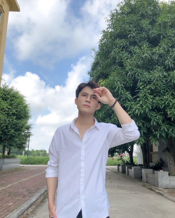 “Lụi tim” trước vẻ điển trai của hotboy Học viện Tòa án - ảnh 10