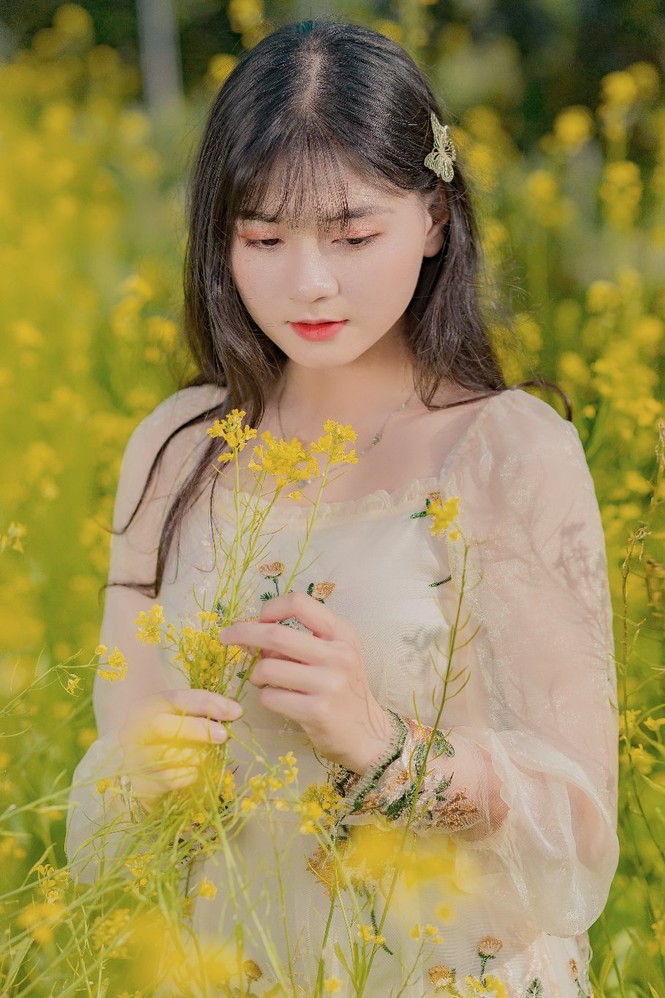 Ngắm nhìn bộ ảnh “ngọt ngào” vạn người mê của cô gái gốc Huế - ảnh 15