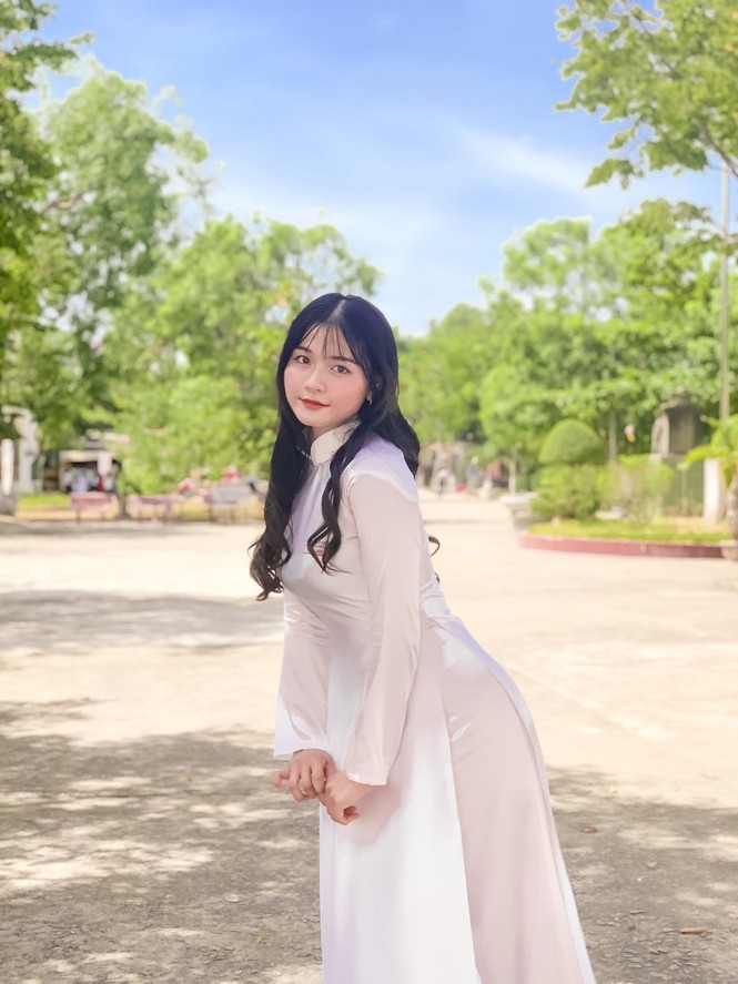 Ngắm nhìn bộ ảnh “ngọt ngào” vạn người mê của cô gái gốc Huế - ảnh 4