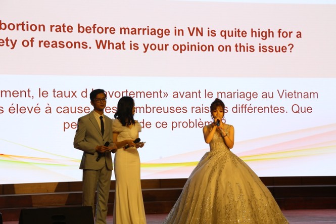 Đại học Y Hà Nội: Tìm ra quán quân cuộc thi “Sinh viên của năm 2020” - ảnh 2