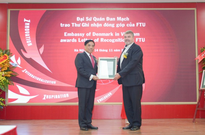 Kỷ niệm 60 năm thành lập trường Đại học Ngoại thương - ảnh 2