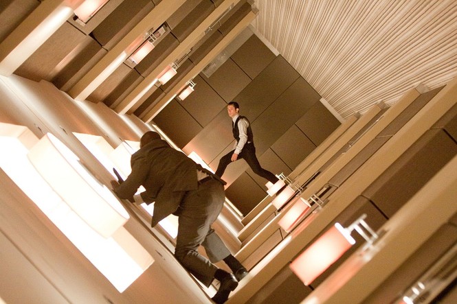 Vì đâu các tác phẩm của Christopher Nolan không bị xem là bom tấn hành động thông thường? - ảnh 4