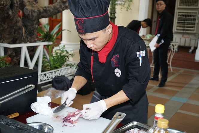 Sinh viên trường ĐH Hoa Sen nâng tầm ẩm thực Việt - ảnh 1