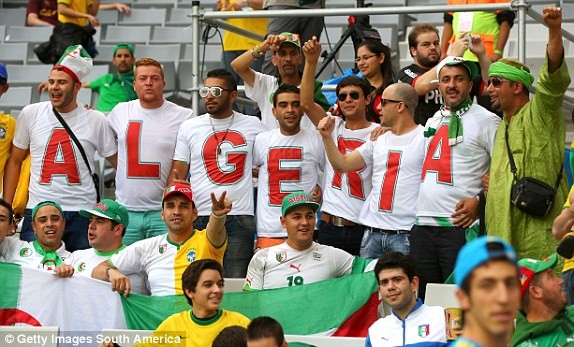 Nga-Algeria (1-1): 'Cáo sa mạc' lập kỳ tích vĩ đại - ảnh 11