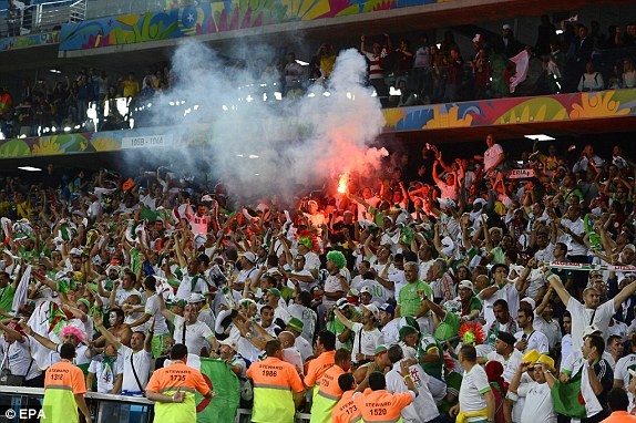 Nga-Algeria (1-1): 'Cáo sa mạc' lập kỳ tích vĩ đại - ảnh 1