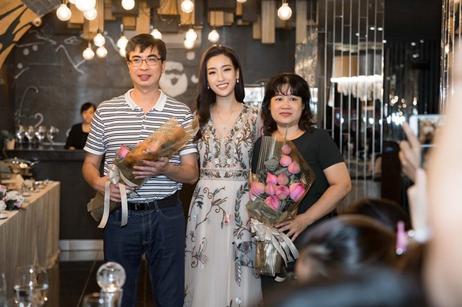 Dàn Hoa hậu chia sẻ xúc động dịp 20/10, cùng kêu gọi hướng về miền Trung ruột thịt - ảnh 3