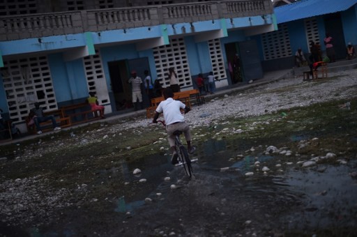 Cận cảnh Haiti tan hoang, “quay quắt” trong nghèo đói - ảnh 2