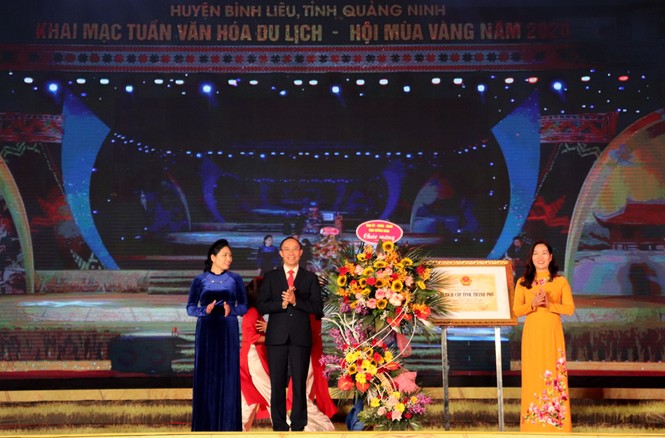 Khai mạc Tuần Văn hóa - Du lịch và Hội Mùa vàng huyện Bình Liêu năm 2020 - ảnh 2