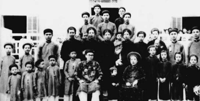 Hai người đàn bà họ Lê âm thầm để đàn ông toả sáng - ảnh 1