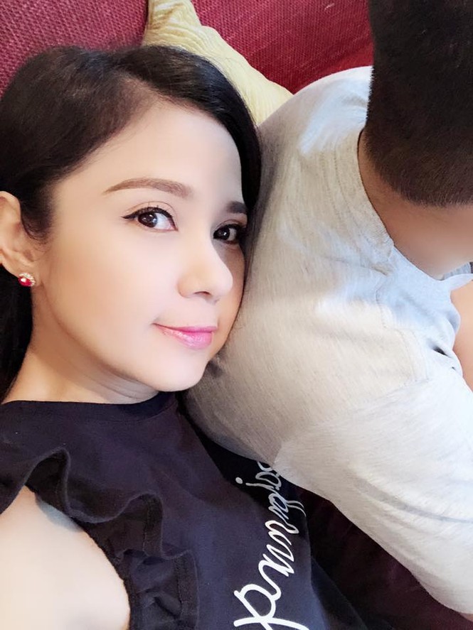Việt Trinh chia sẻ cách định hướng giới tính cho con trai - ảnh 2