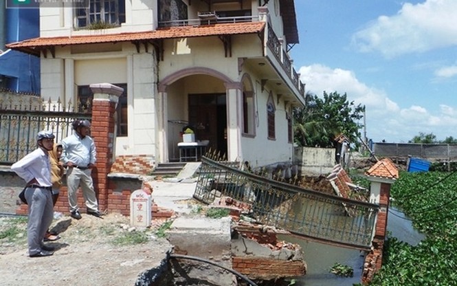 TPHCM có 37 vị trí sạt lở nguy hiểm và đặc biệt nguy hiểm - ảnh 2