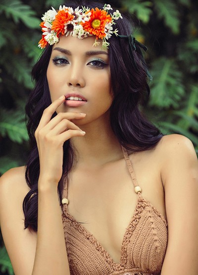 Siêu mẫu Lan Khuê nóng bỏng với bikini đan len - ảnh 7