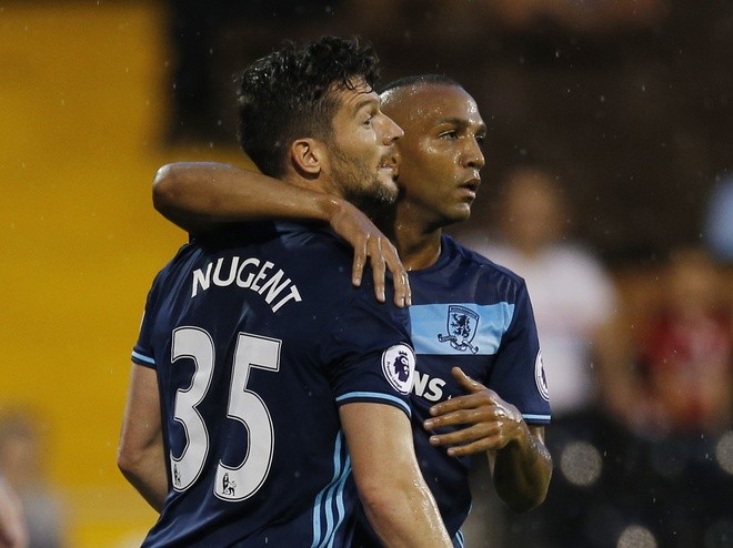 Vòng 3 Ngoại hạng Anh: Song mã thành Manchester đua tài - ảnh 9