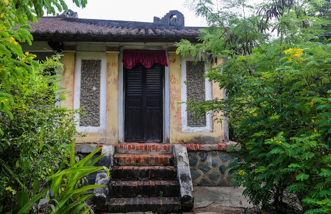 Ngôi nhà cổ kiến trúc Huế có hơn trăm cột ở miền Tây - ảnh 3