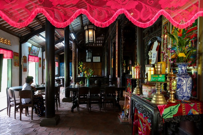 Ngôi nhà cổ kiến trúc Huế có hơn trăm cột ở miền Tây - ảnh 6