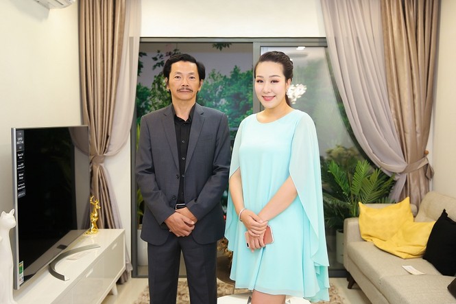 Hoa hậu Ngô Phương Lan: 'Công nghệ thông minh giúp gia đình gần nhau hơn' - ảnh 5