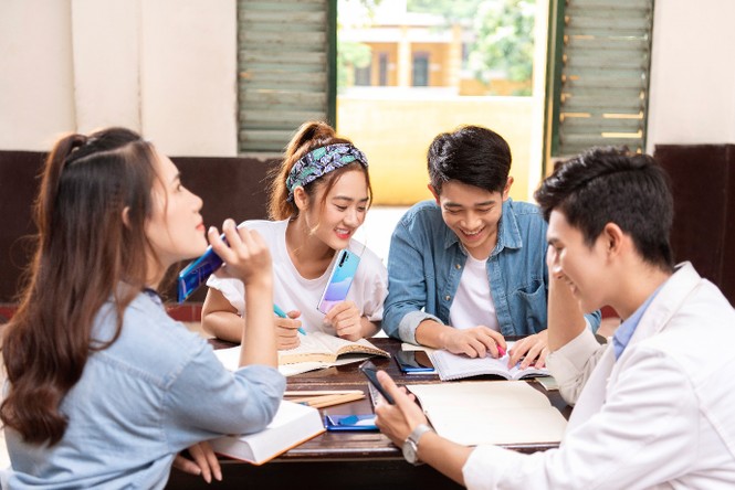 Khoe vẻ đẹp lung linh ngày tựu trường chỉ sau một cú chạm - ảnh 2
