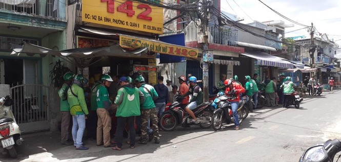 87% người dùng chọn GrabFood là dịch vụ giao nhận thức ăn - ảnh 1
