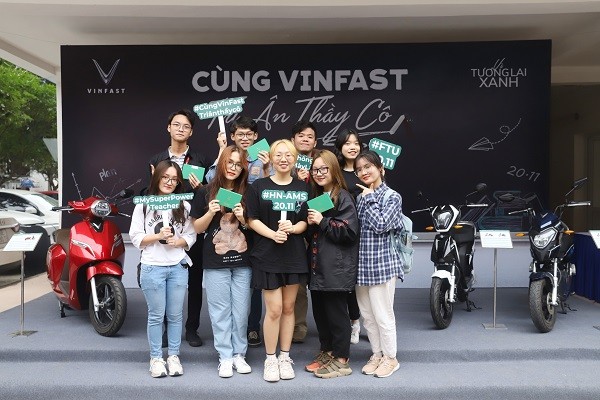 Triệu lời tri ân gửi đến Thầy Cô ngày 20/11 - ảnh 1