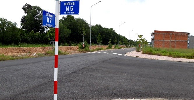 Chủ tịch UBND tỉnh Bình Dương nói về DN “xẻ thịt” đất công - ảnh 3