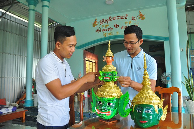 Nghệ nhân 9x dân tộc Khmer khát khao bảo tồn giá trị truyền thống - ảnh 12