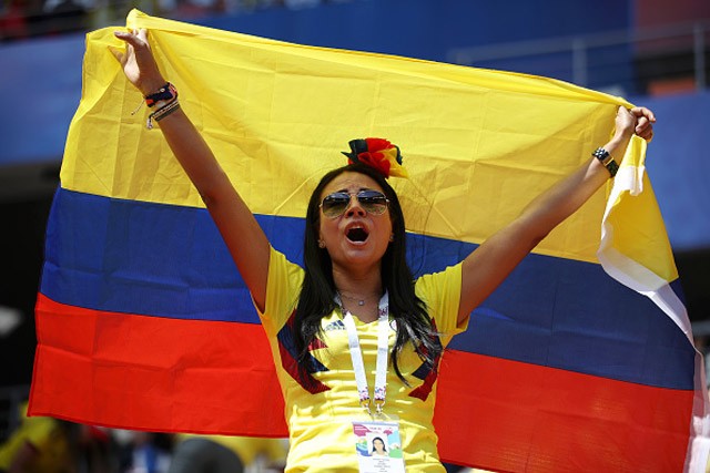 Fan nữ Colombia - Nhật Bản hâm nóng khán đài sân Mordovia - ảnh 5