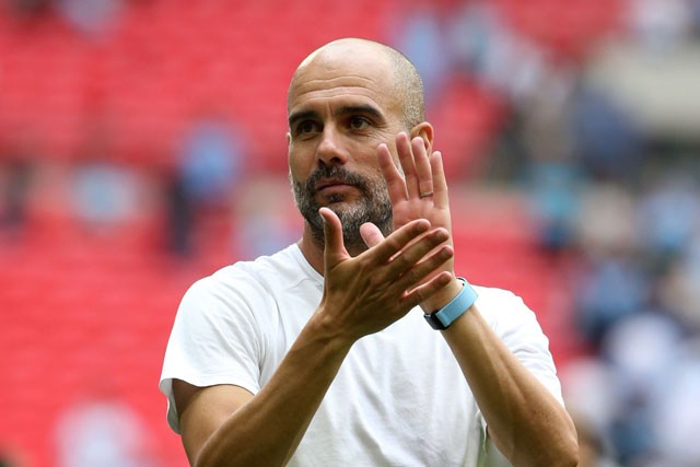 Guardiola nhận xét bất ngờ về cơ hội vô địch của M.U, Arsenal - ảnh 1